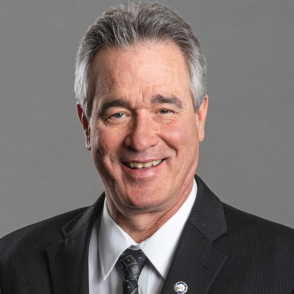 Tom-McIntryre-Cropped-copy