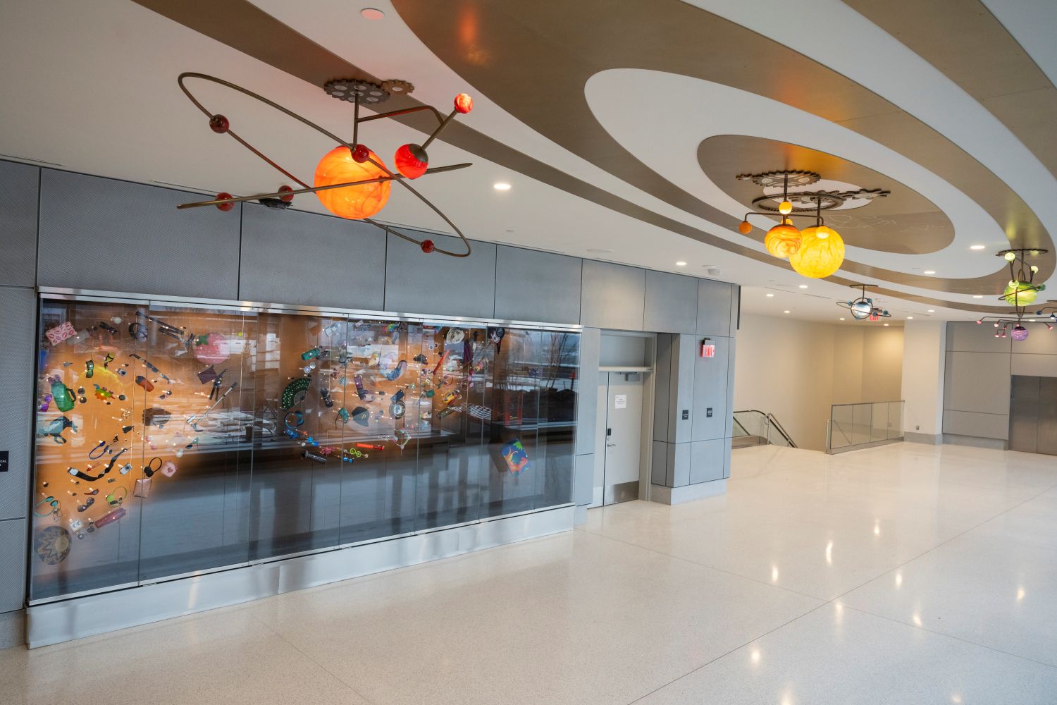 Art on security level of airport